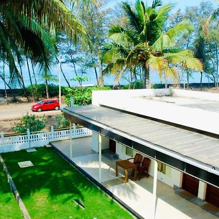 Cherai Natural Beach Hotel Cherai Beach Ngoại thất bức ảnh