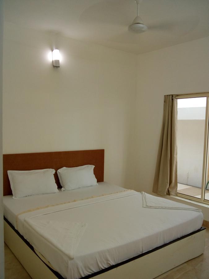 Cherai Natural Beach Hotel Cherai Beach Ngoại thất bức ảnh