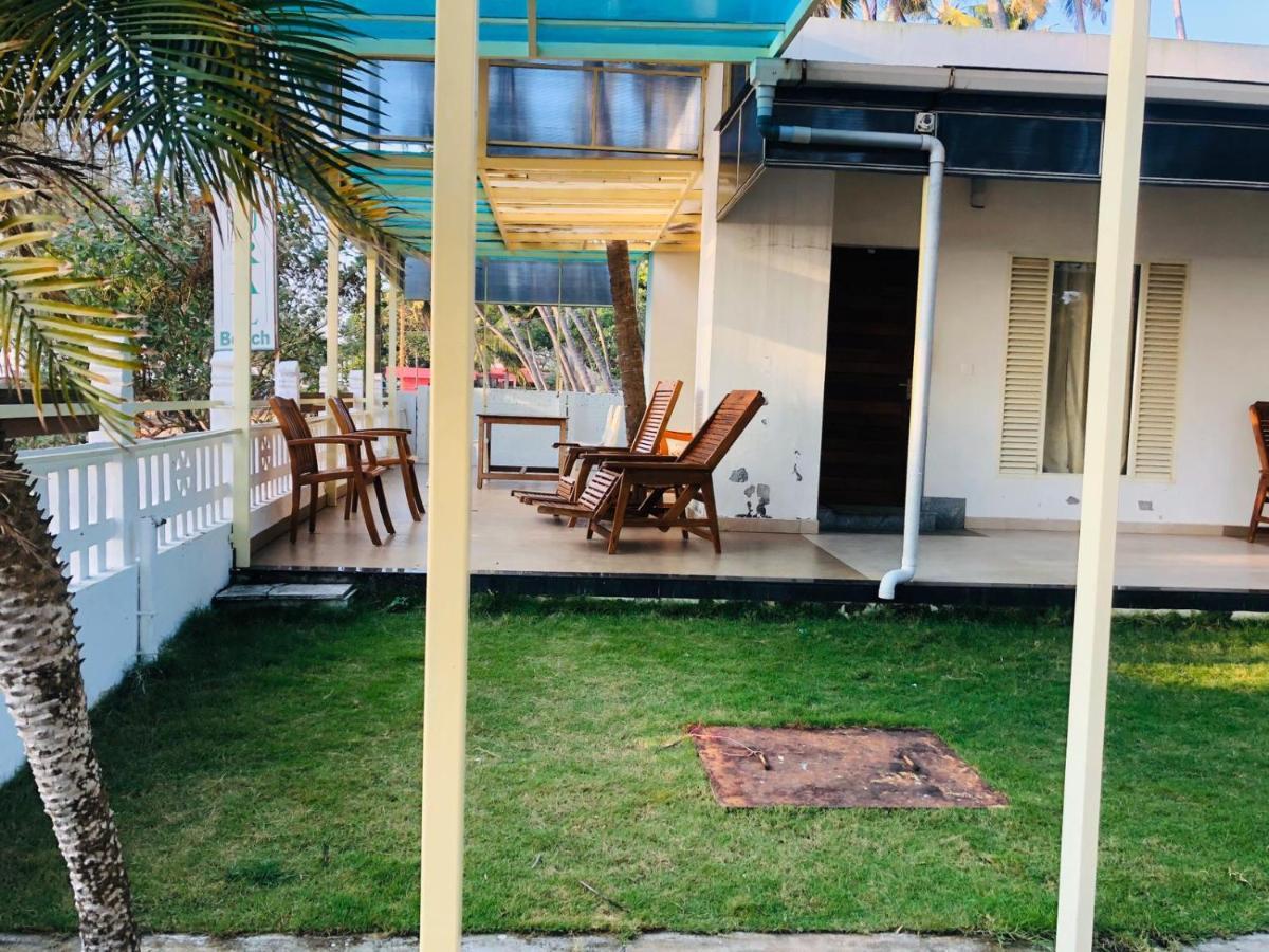 Cherai Natural Beach Hotel Cherai Beach Ngoại thất bức ảnh