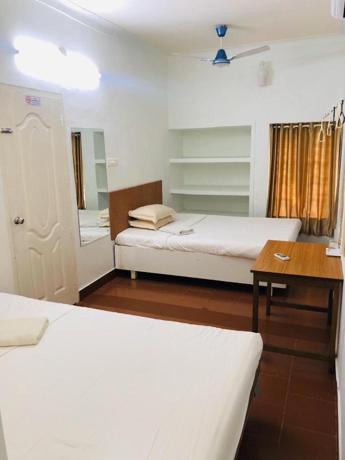 Cherai Natural Beach Hotel Cherai Beach Ngoại thất bức ảnh