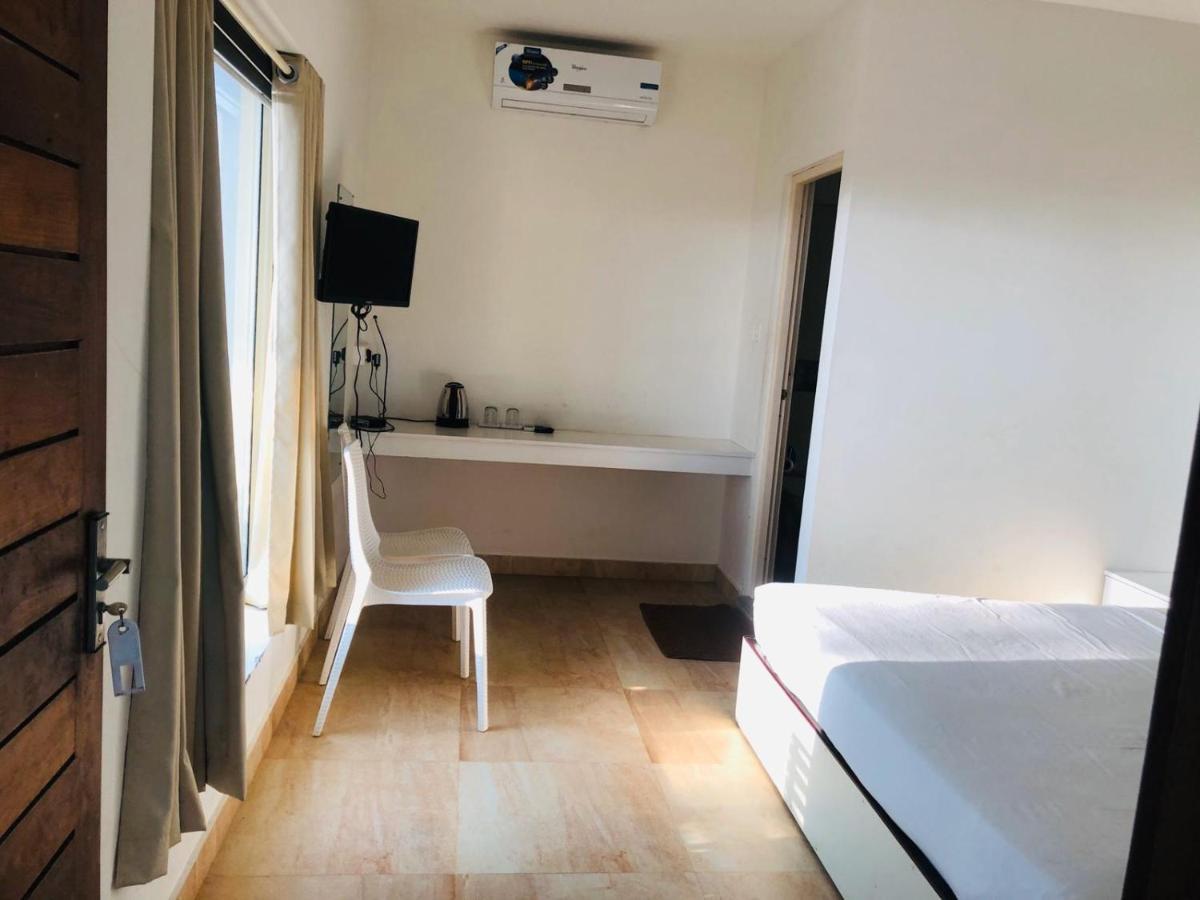 Cherai Natural Beach Hotel Cherai Beach Ngoại thất bức ảnh