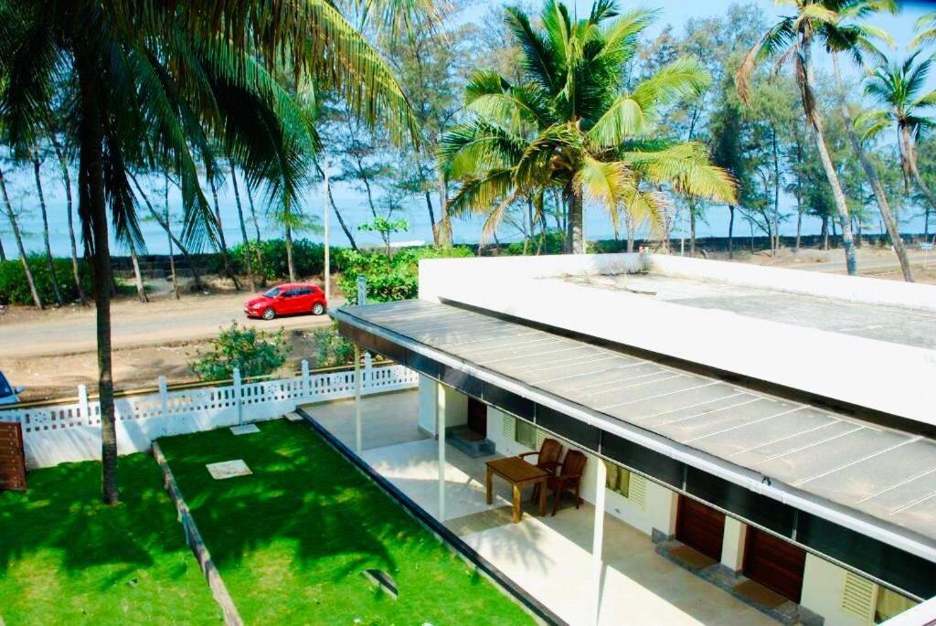 Cherai Natural Beach Hotel Cherai Beach Ngoại thất bức ảnh